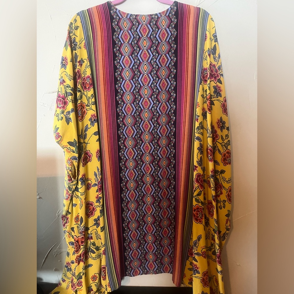 Boho Kimono by Romantic Gypsy 3X -colorful bright floral - Picture 3 of 4